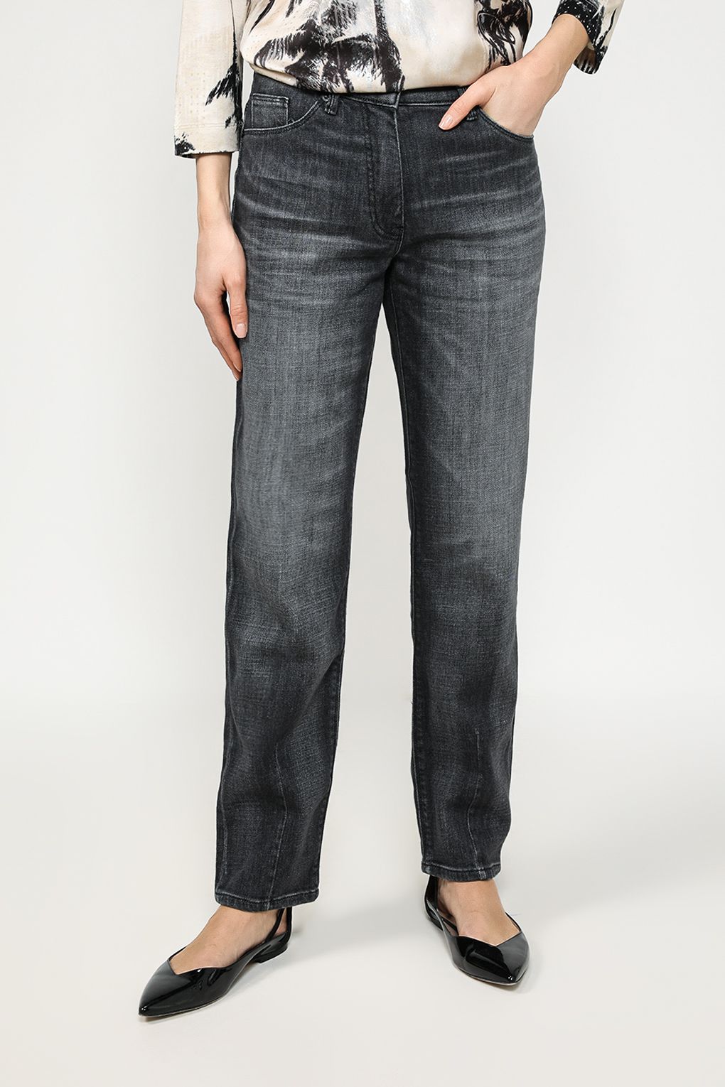 

Джинсы женские Gerry Weber 222082-66887 серые 44R, Серый, 222082-66887