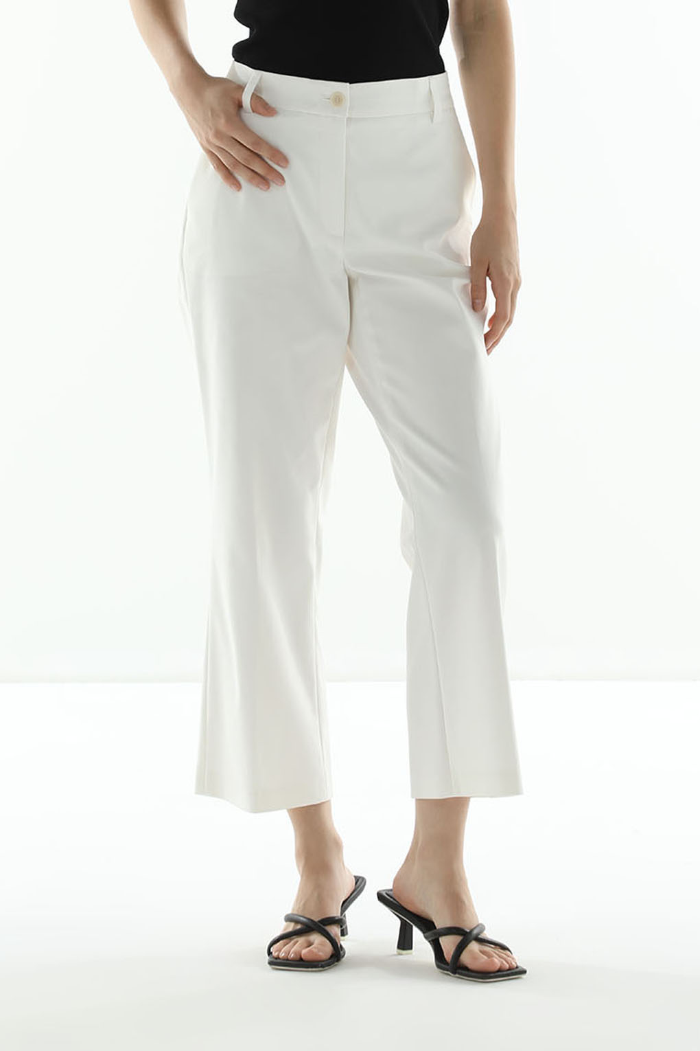 

Брюки женские Gerry Weber 222087-66252 белые 42R, Белый, 222087-66252