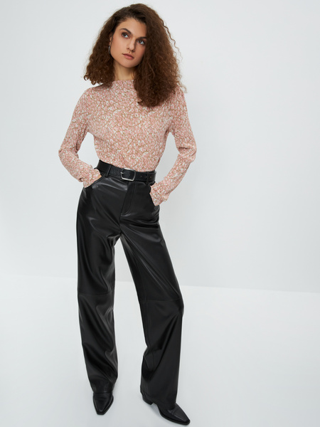 

Блуза женская ZARINA 3123512412 бежевая M, 3123512412