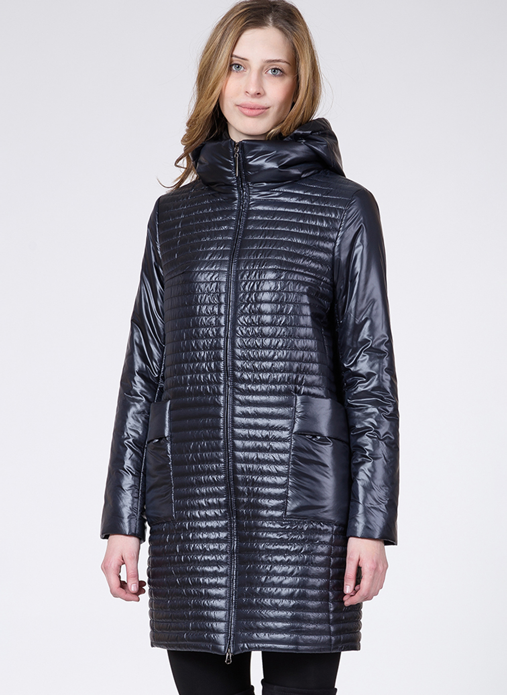 

Пальто женское WINTERRA 53150 черное 44, 53150