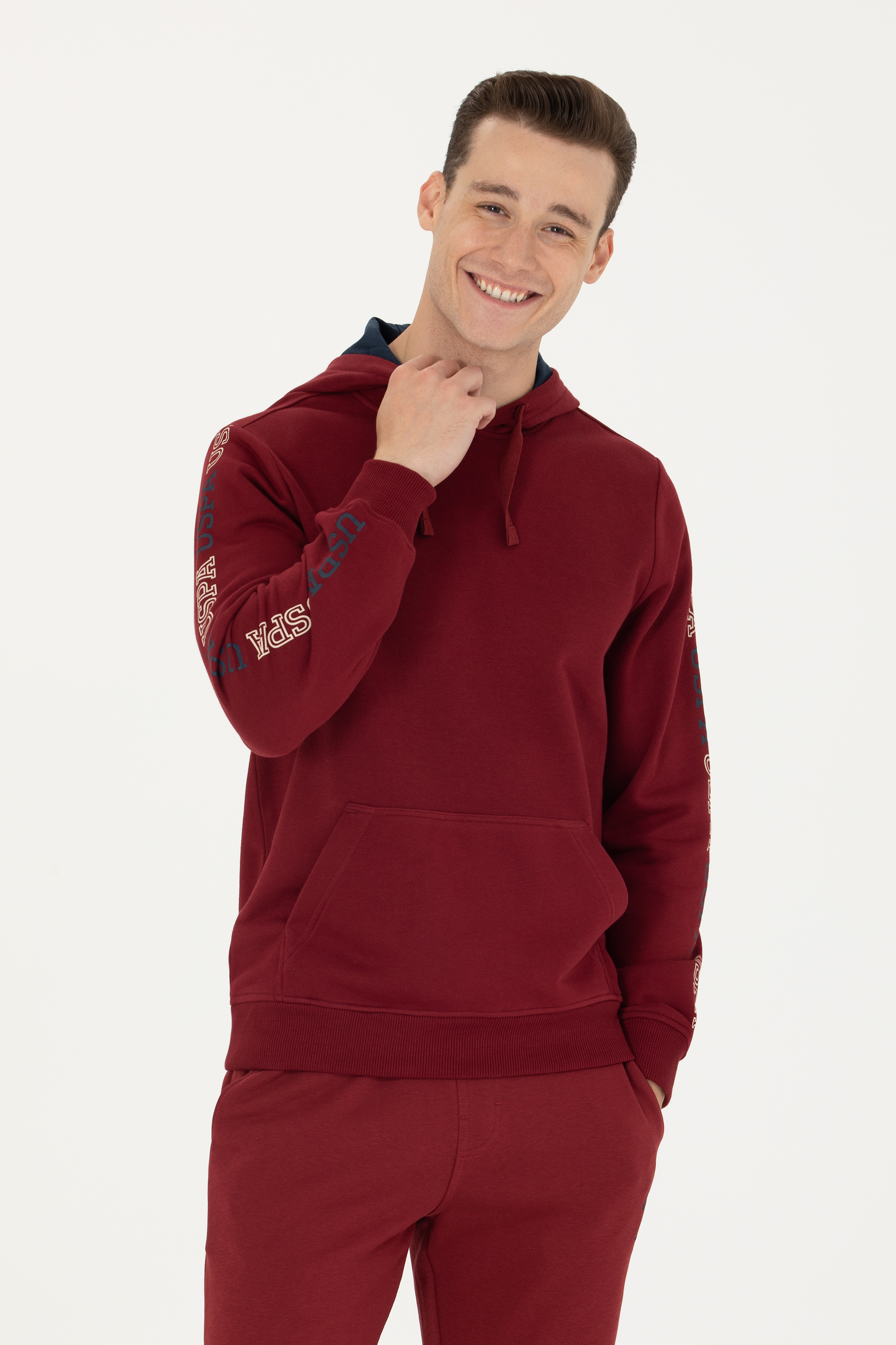

Худи мужское US Polo G081SZ0820LIZZO-E бордовое M, Бордовый, G081SZ0820LIZZO-E