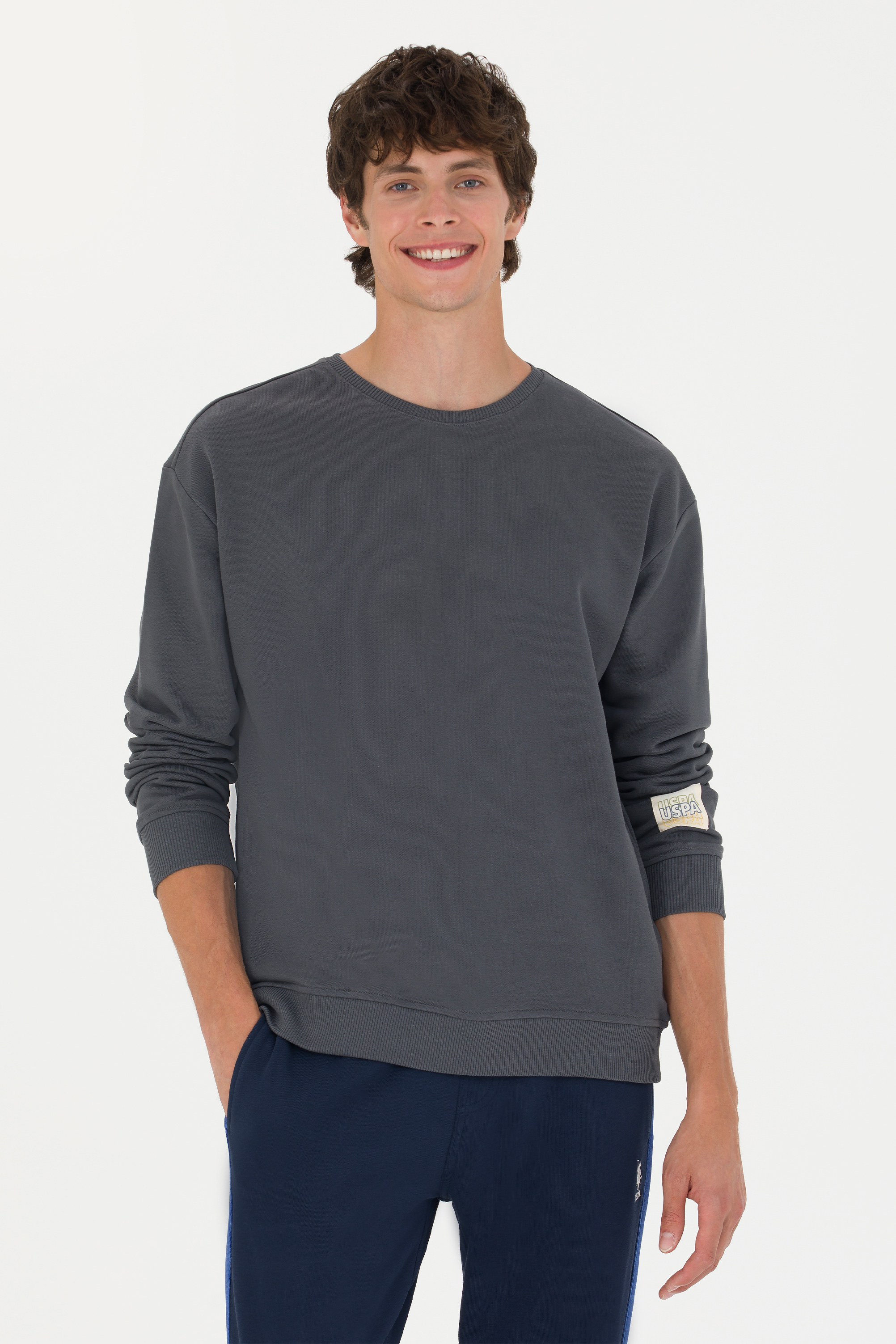 

Свитшот мужской US Polo G081SZ0820KOHI-E серый L, G081SZ0820KOHI-E