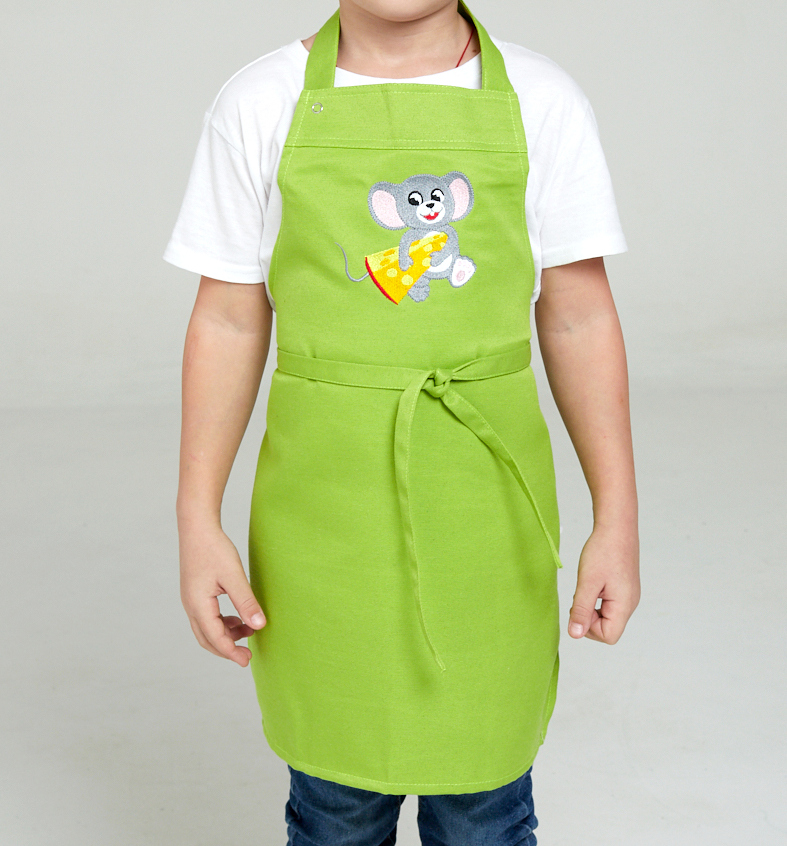фото Фартук детский irina egorovaзеленое яблоко с вышивкой мышонок с сыром