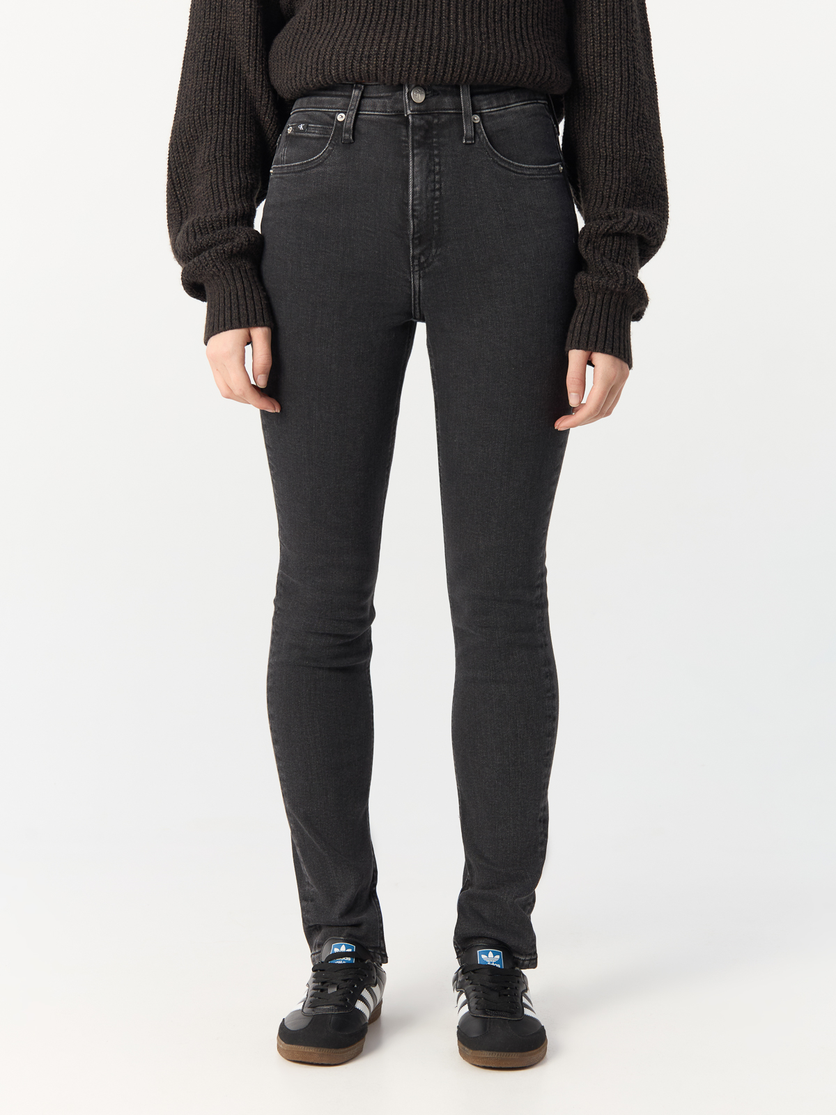 

Джинсы женские Calvin Klein Jeans J20J222141 черные 30/32, Черный, J20J222141