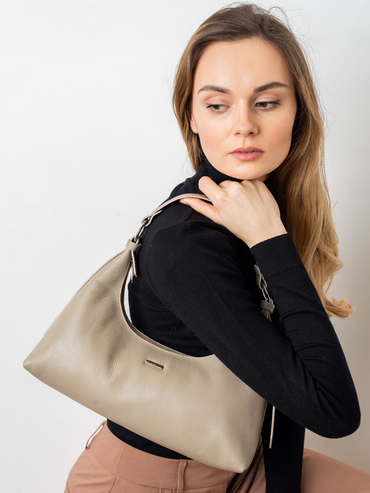 

Сумка-багет женская Franchesco Mariscotti 1-5189к, светлый латте, Бежевый, 1-5189к