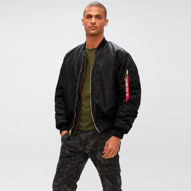 фото Бомбер мужской alpha industries ma-1 b черный s