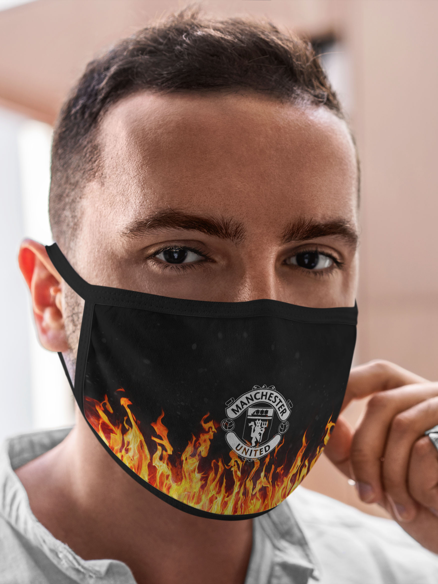 

Многоразовая маска унисекс Burnettie Manchester United Манчестер Юнайтед, Разноцветный, Manchester United Манчестер Юнайтед