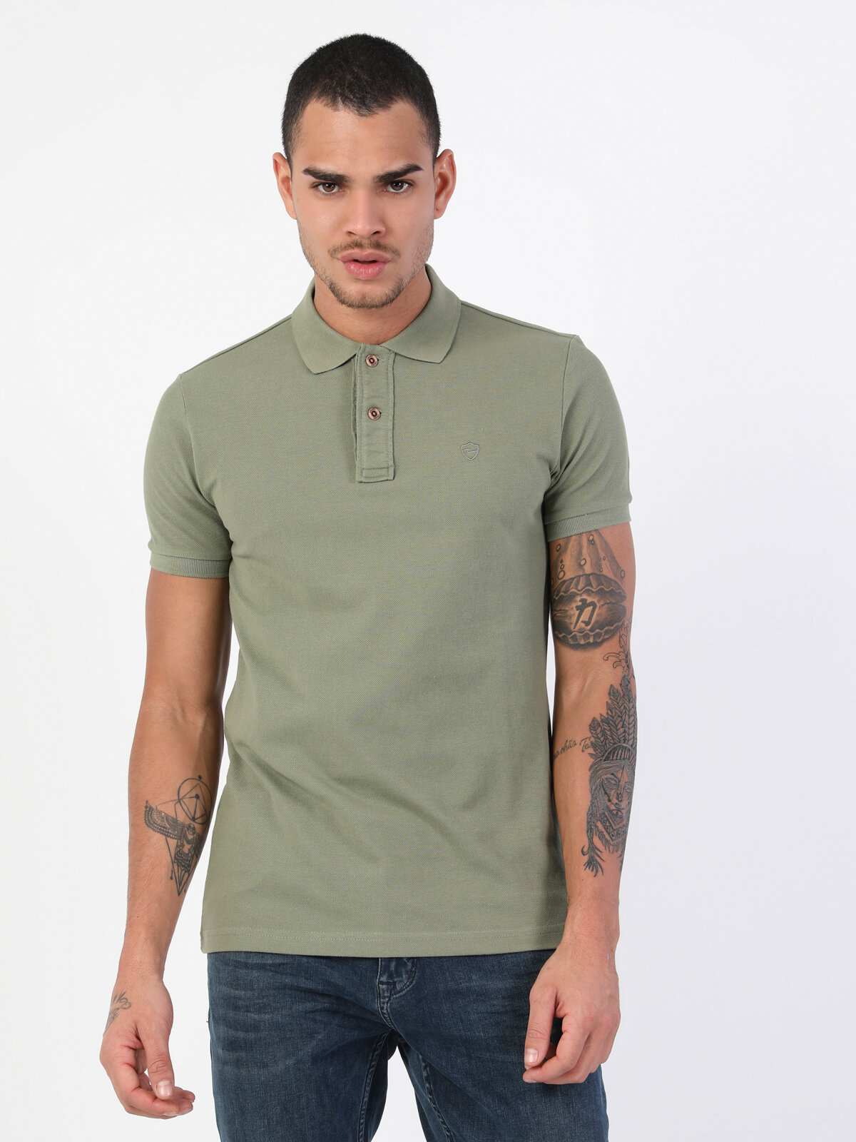

Футболка мужская Colin's CLTKTMPTS0244260 зеленая 2XL, Зеленый, CLTKTMPTS0244260