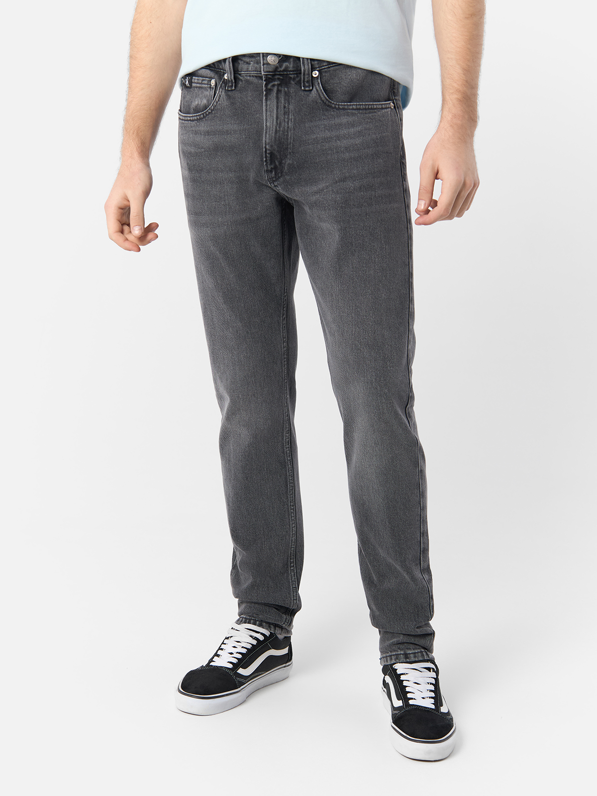 

Джинсы мужские Calvin Klein Jeans J30J324196 серые 32/32, Серый, J30J324196