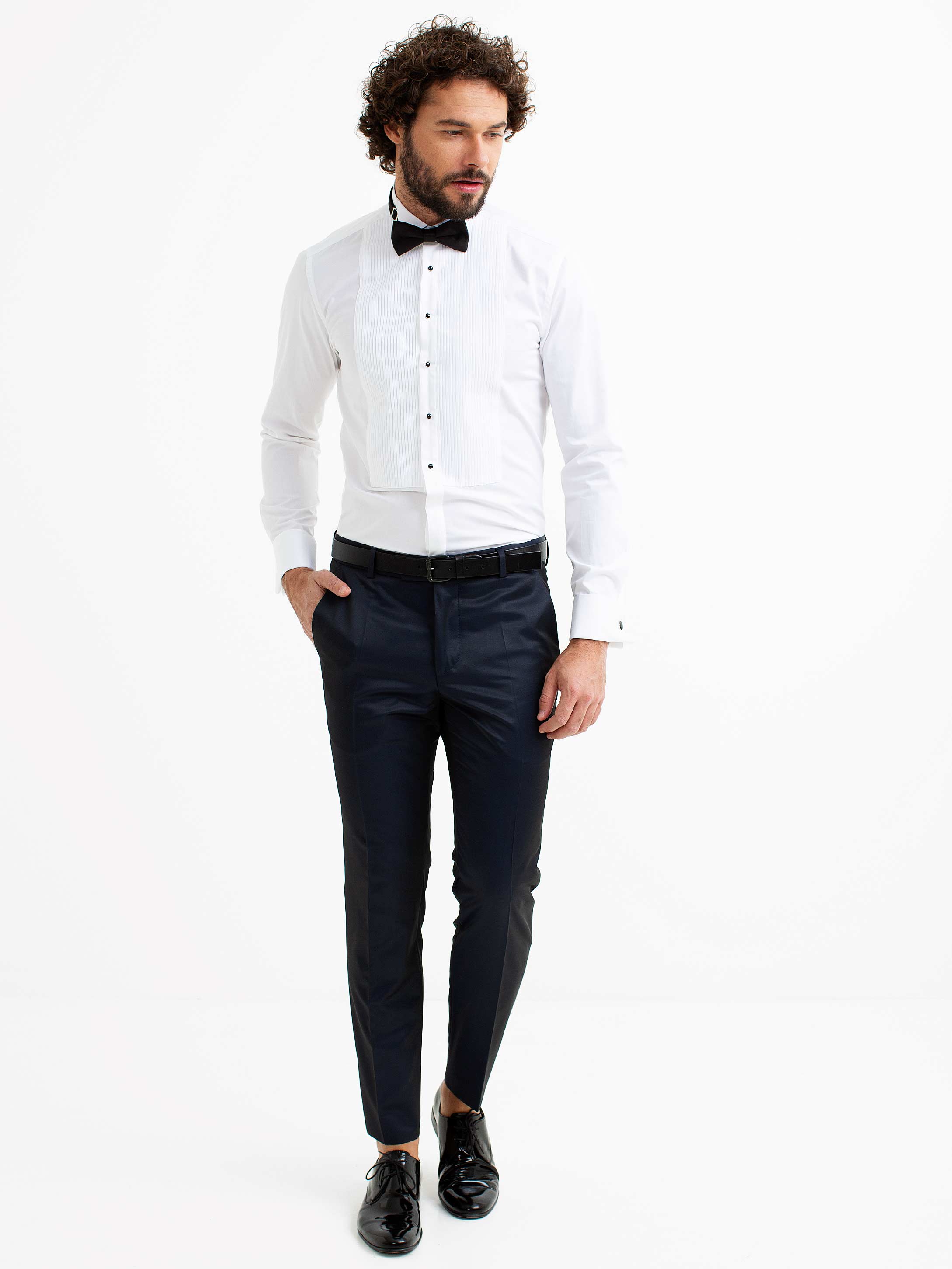 

Рубашка мужская Cacharel G051SZ0040SAVRAN белая 38, Белый, G051SZ0040SAVRAN