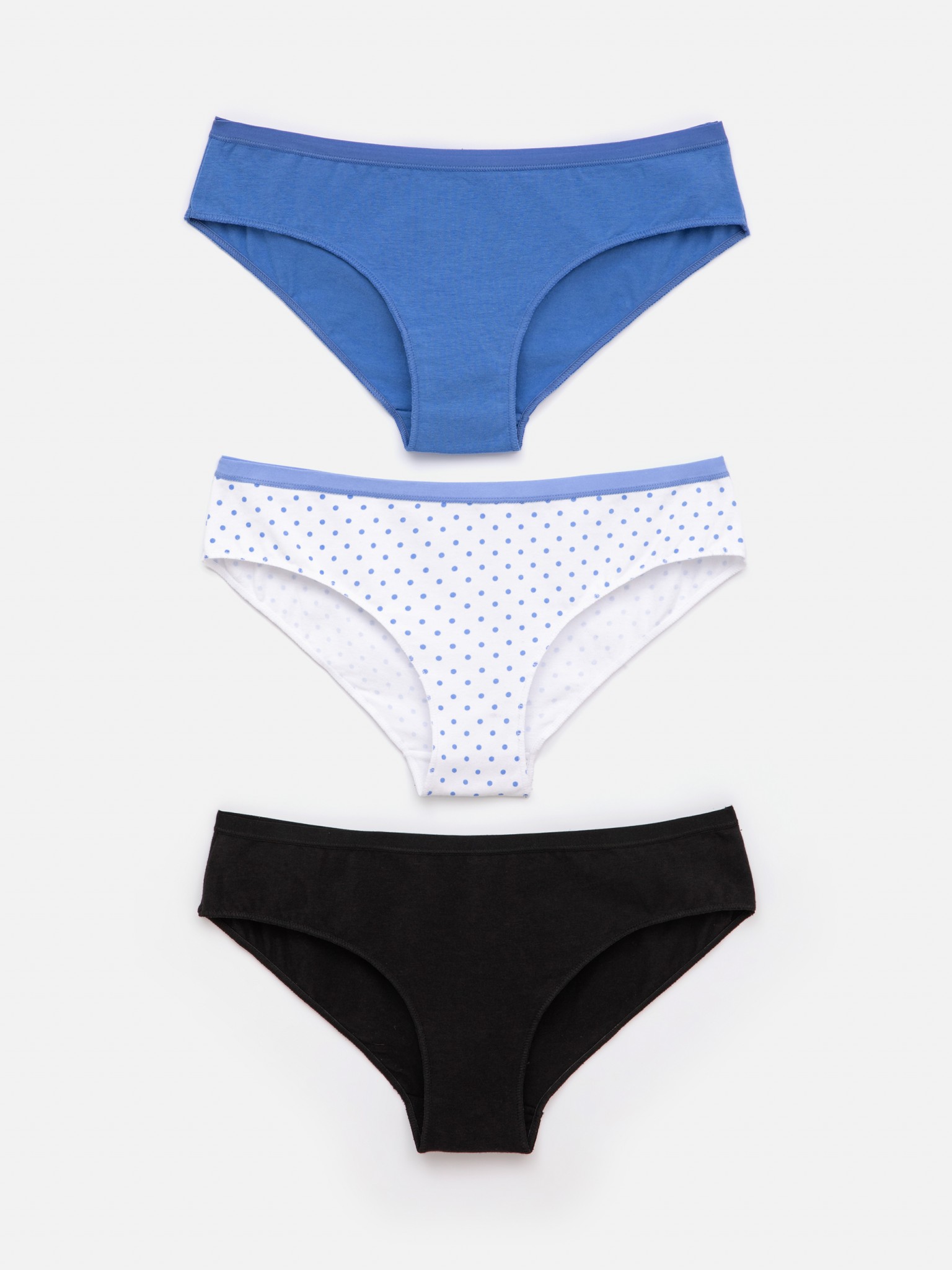 

Комплект трусов женских Infinity Lingerie 31204122033 белый; синий; черный L, 3 шт., 31204122033