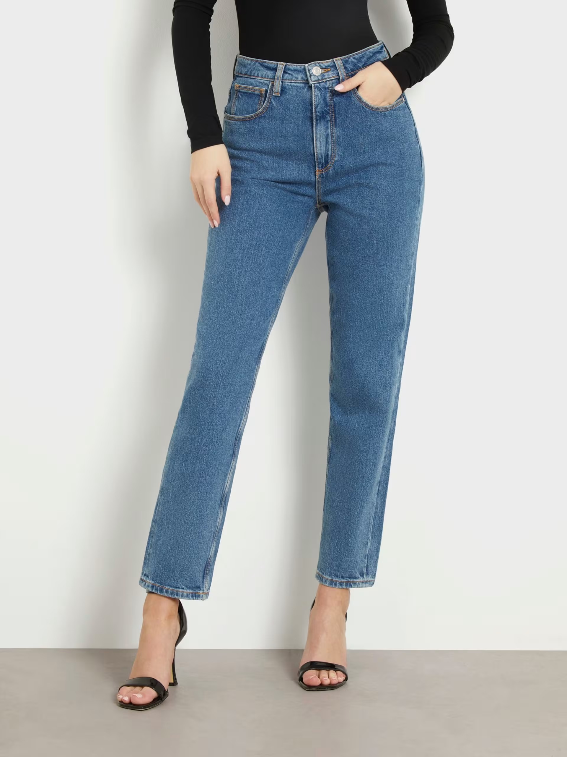 

Джинсы женские Guess W2YA21D4NH5 синие 31, Синий, W2YA21D4NH5