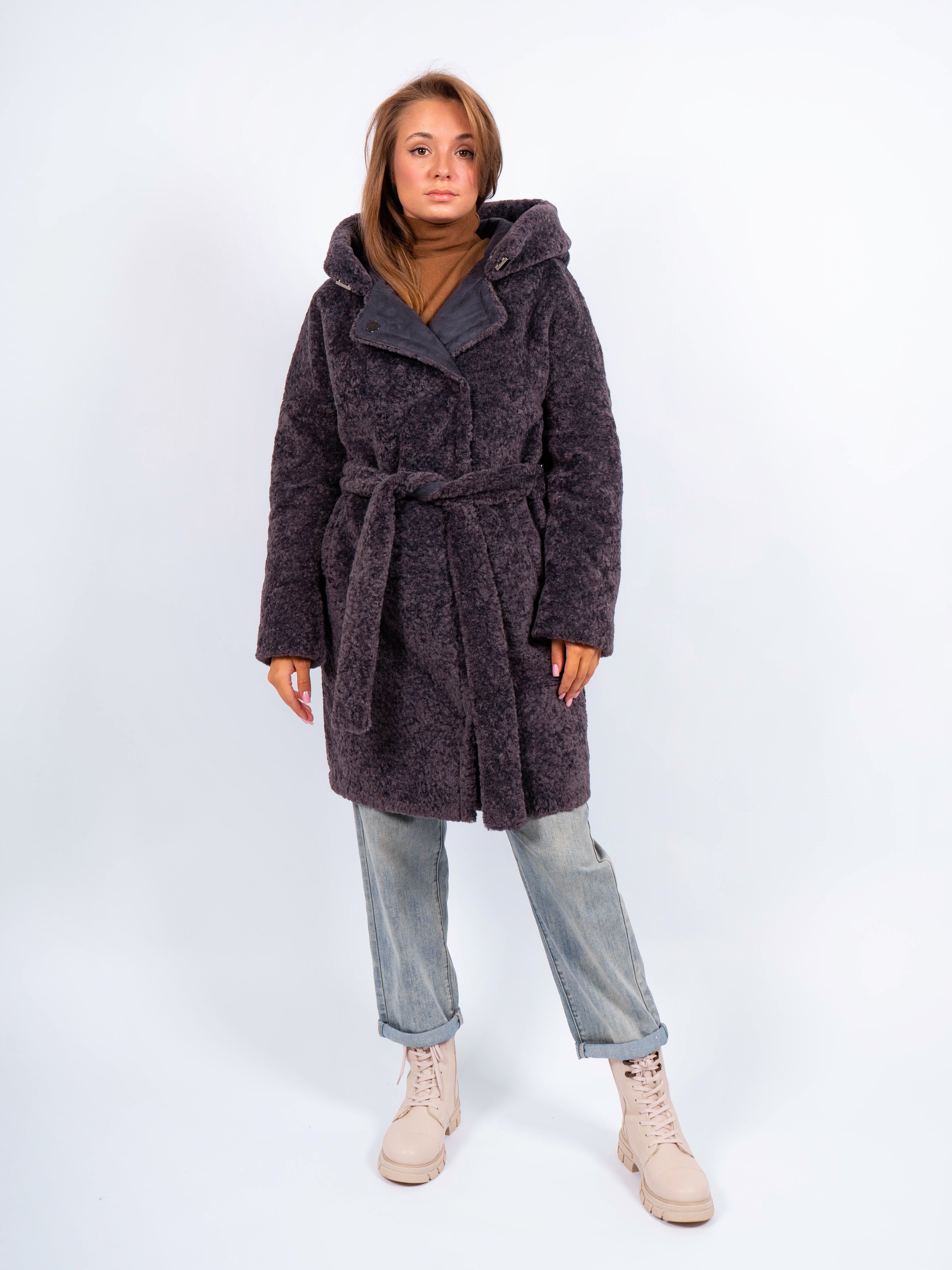 

Шуба женская 365 clothes 3_0306м2 черная 46 RU, Черный, 3_0306м2