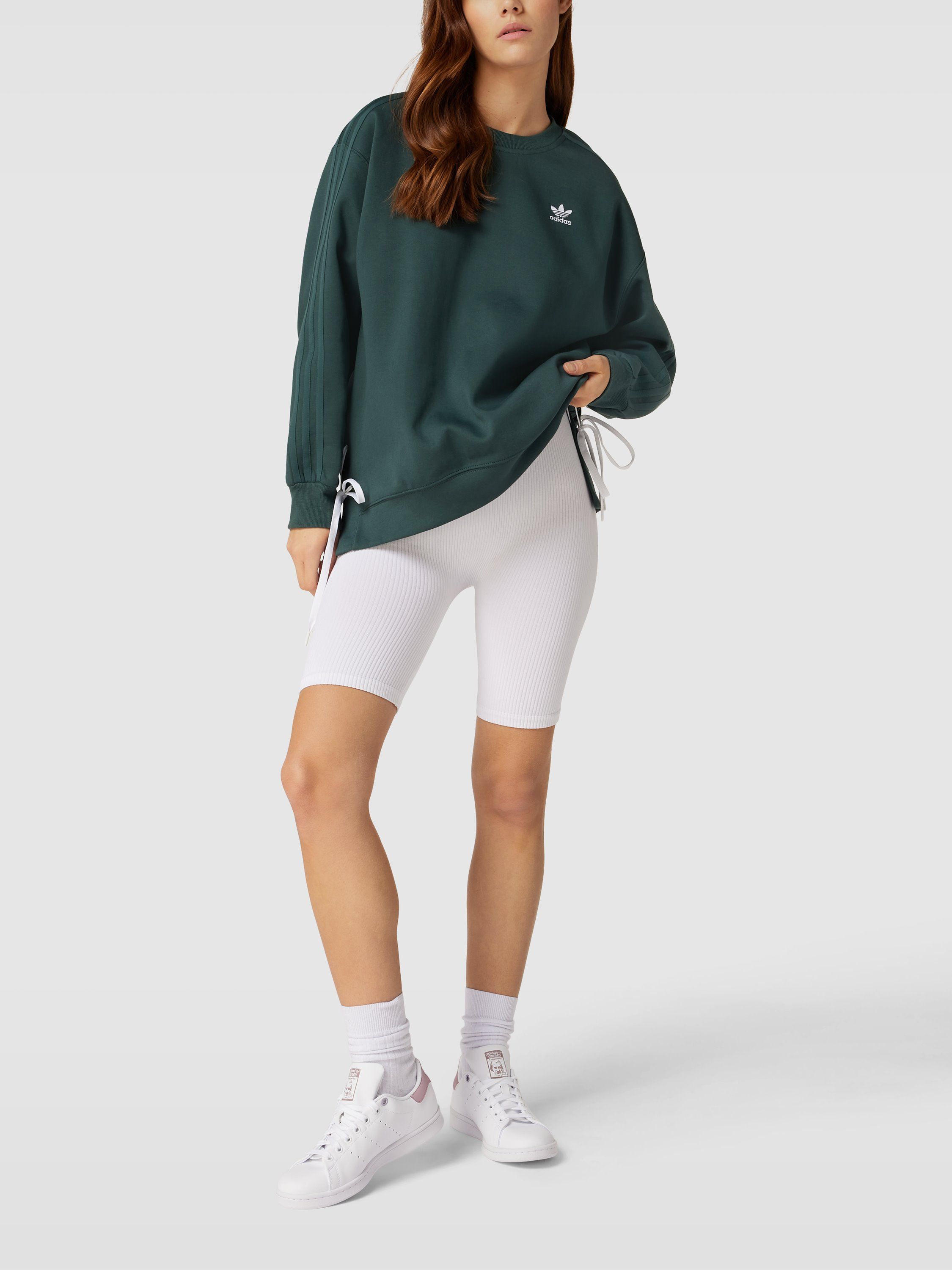 Свитшот женский adidas Originals 1671198 зеленый 34 EU (доставка из-за рубежа)