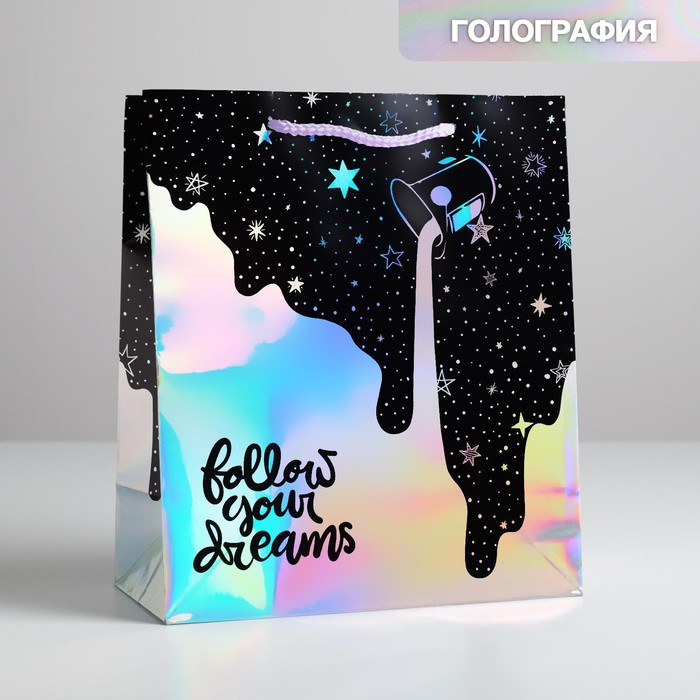 

Пакет подарочный Дарите Счастье голографический Follow your dreams 23 х 27 х 11,5 см, Черный, Коллекция упаковки "Звезды"