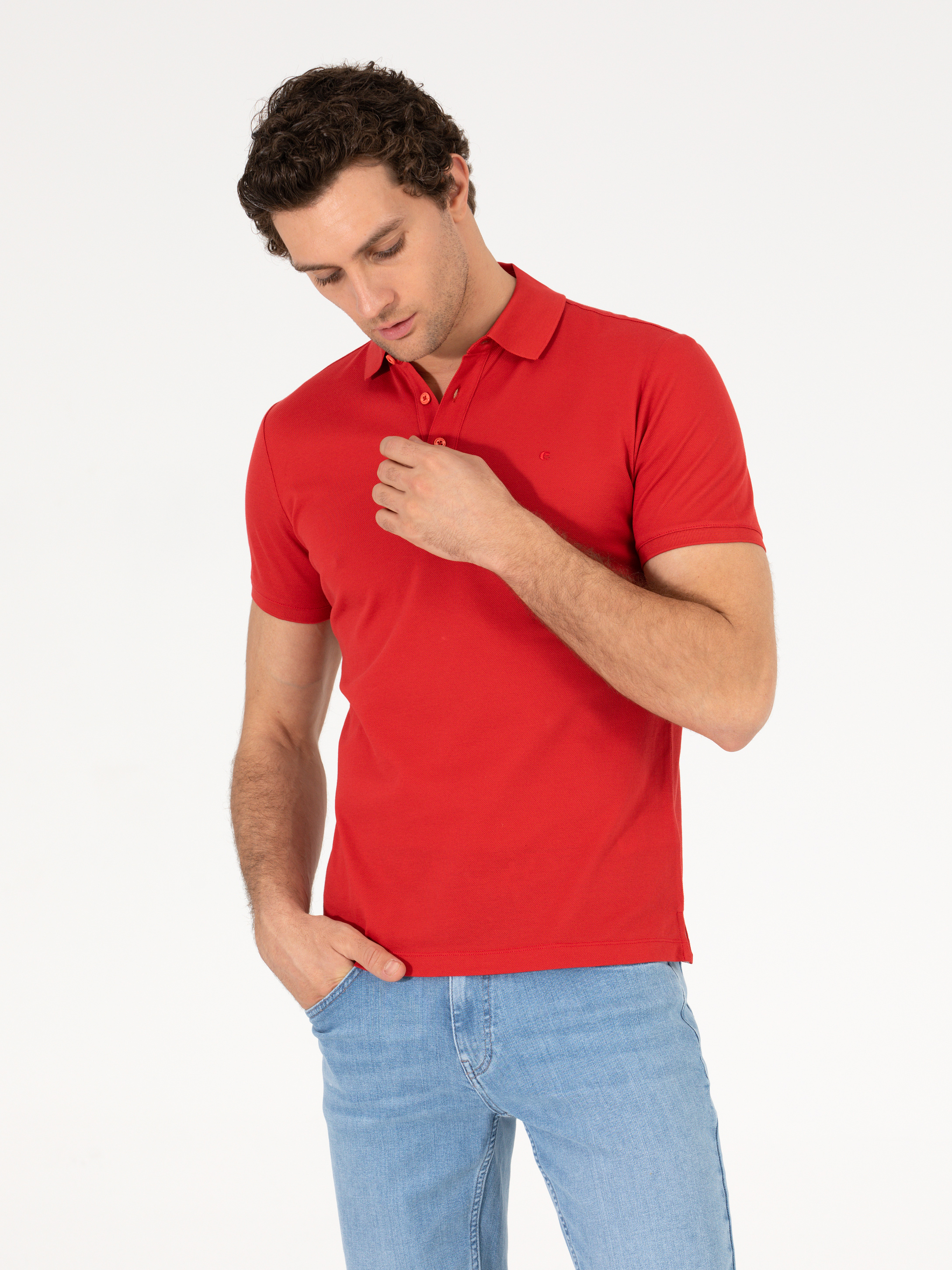 

Футболка мужская Cacharel G051SZ0110CT красная M, Красный, G051SZ0110CT
