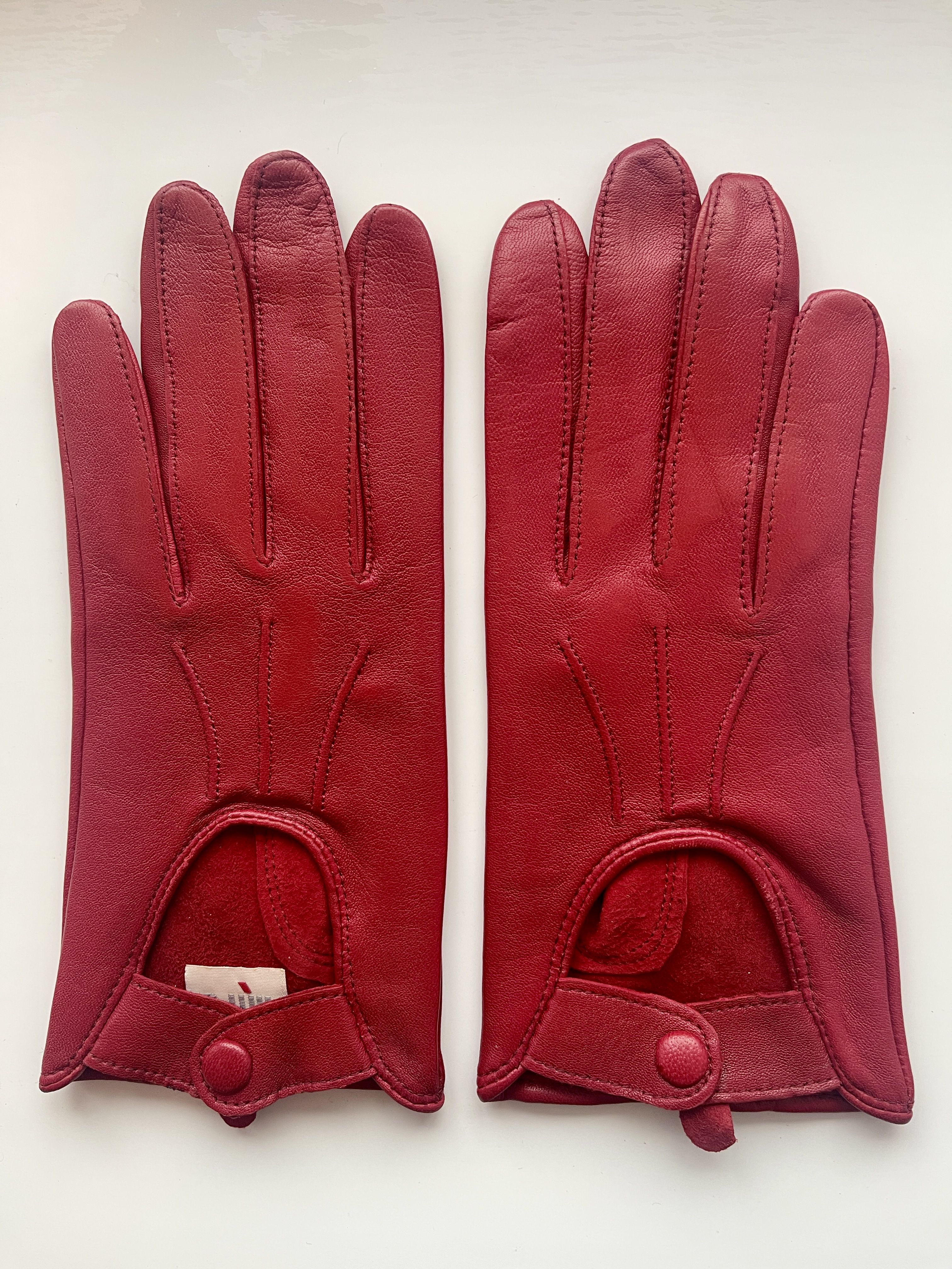 

Перчатки женские Miro 5338_red красные, р. 7, Красный, 5338_red