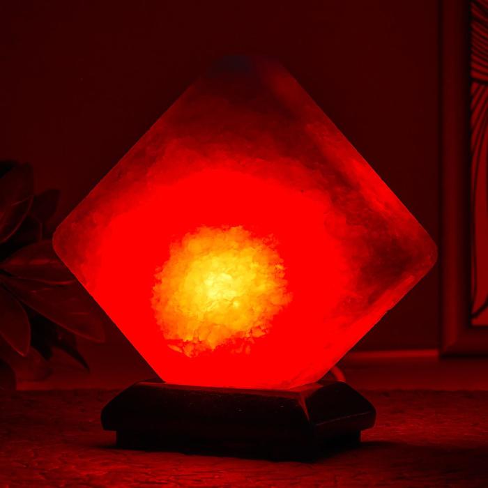

Соляной светильник "Кубик" LED (диод цветной) USB белая соль 10х9х7 см