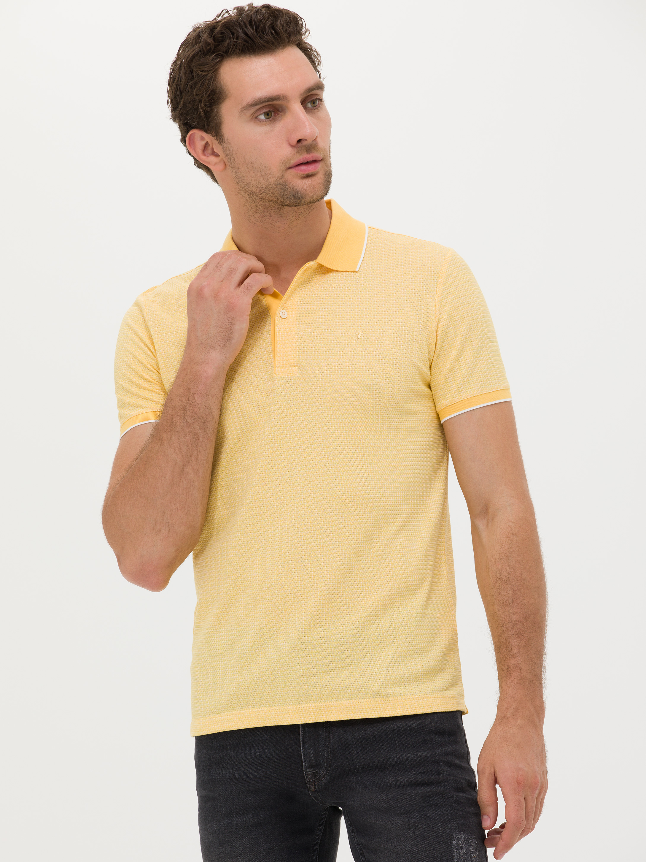 

Футболка мужская Cacharel G051SZ0110KEZU желтая M, Желтый, G051SZ0110KEZU