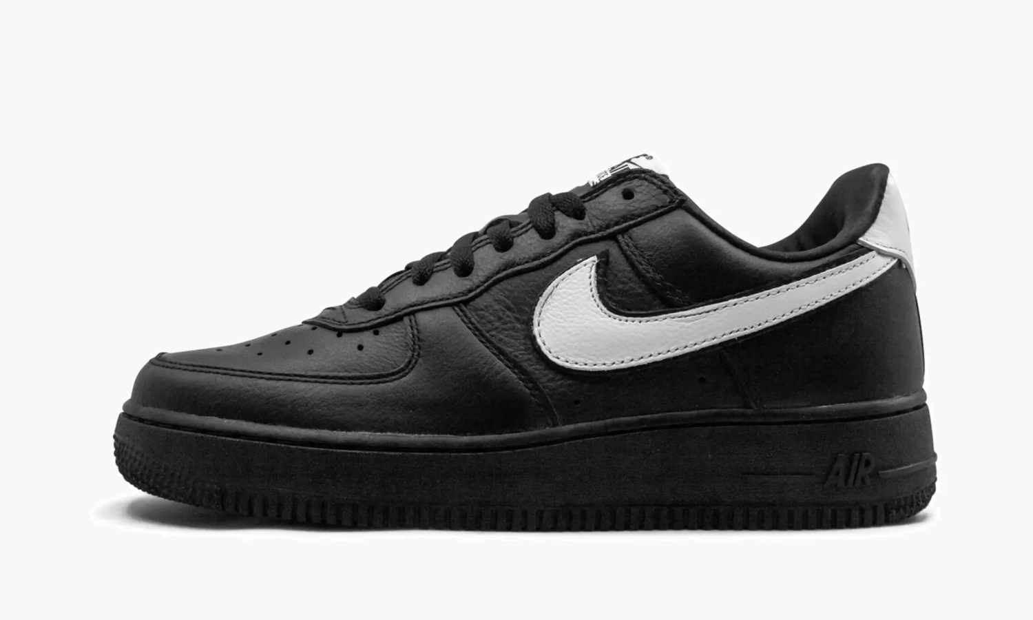 

Кеды мужские Nike Air Force 1 черные 10.5 US, Черный, Air Force 1