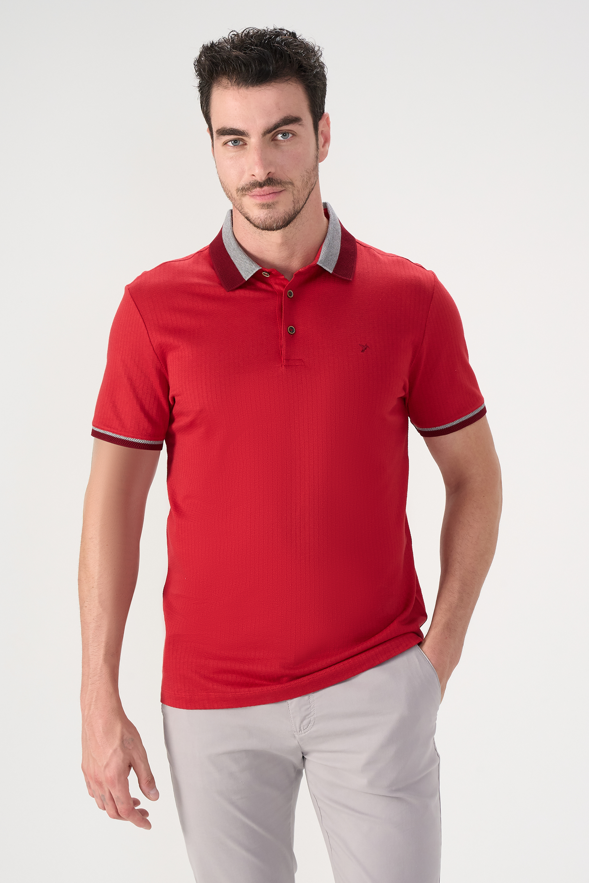 

Футболка мужская Cacharel G051SZ0110PALE красная 3XL, Красный, G051SZ0110PALE