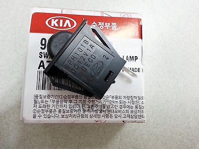 

Кнопка включения освещения перчаточного ящика HYUNDAI/KIA 93510-21000