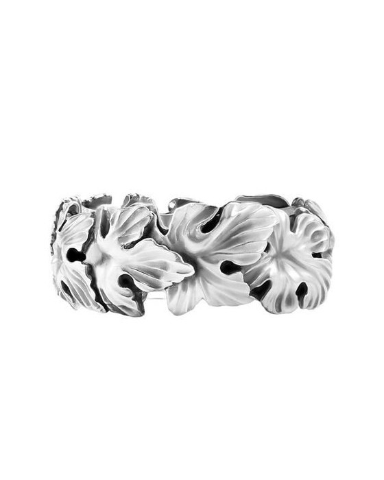 

Кольцо из серебра р.19 София 855, 855