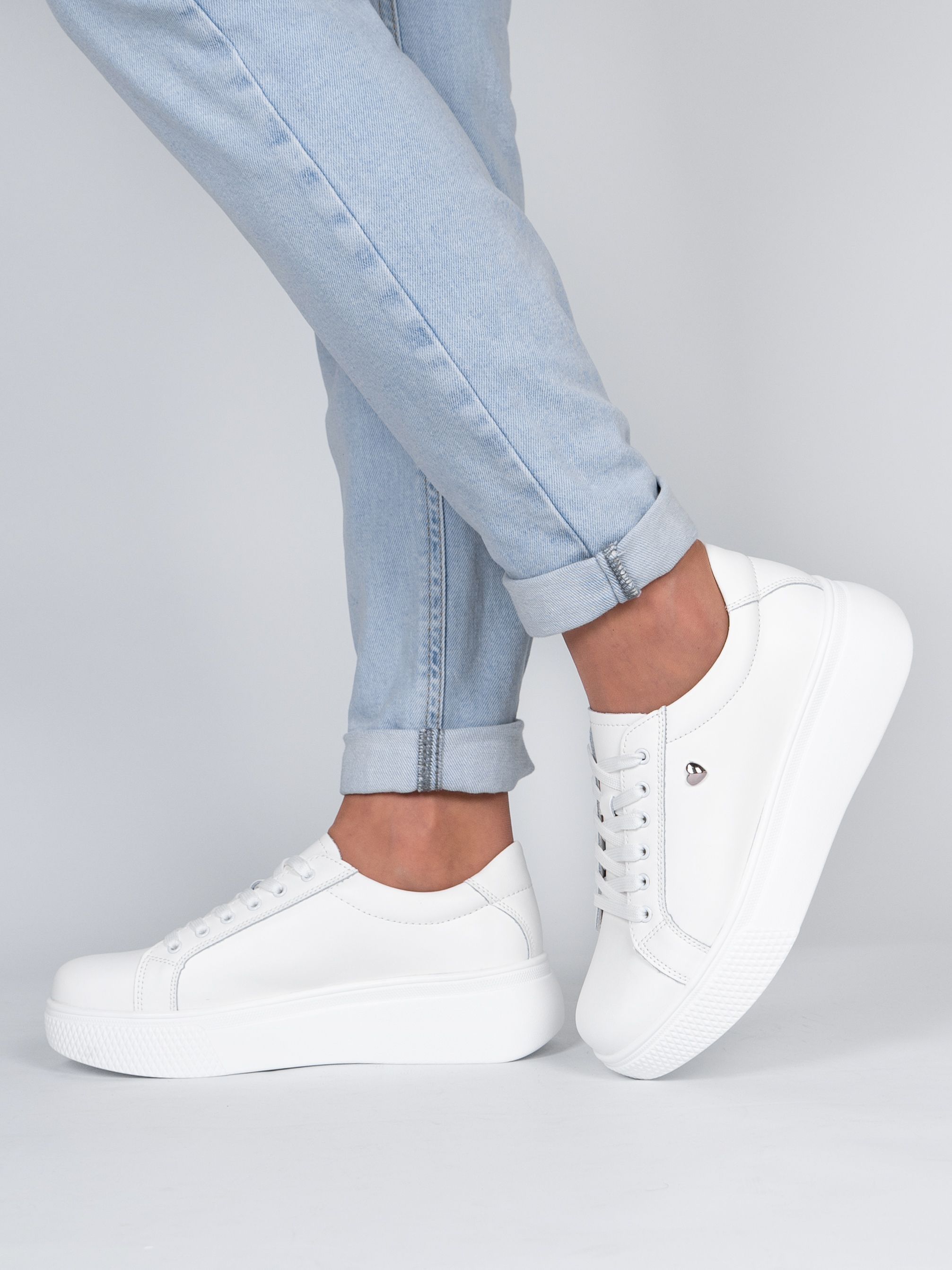 Кеды женские Madella UBU-41051-1B-SZ белые 38 RU