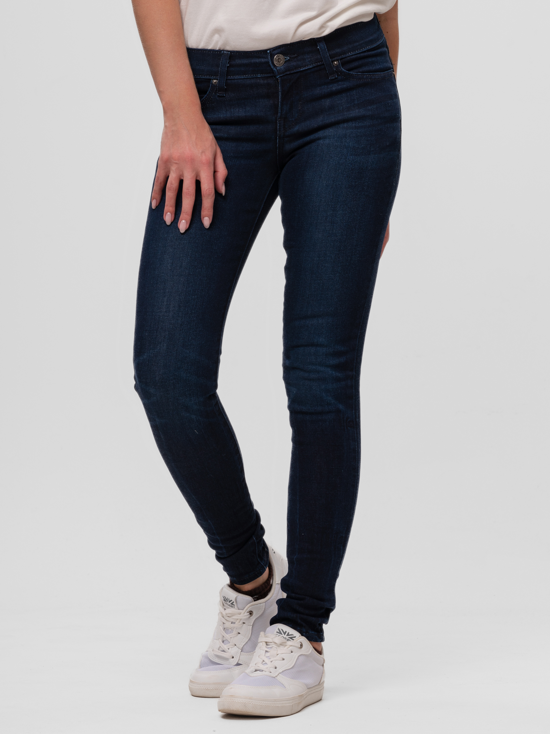 

Джинсы женские Levi's 19560-0014 синие 25/30, Синий, 19560-0014