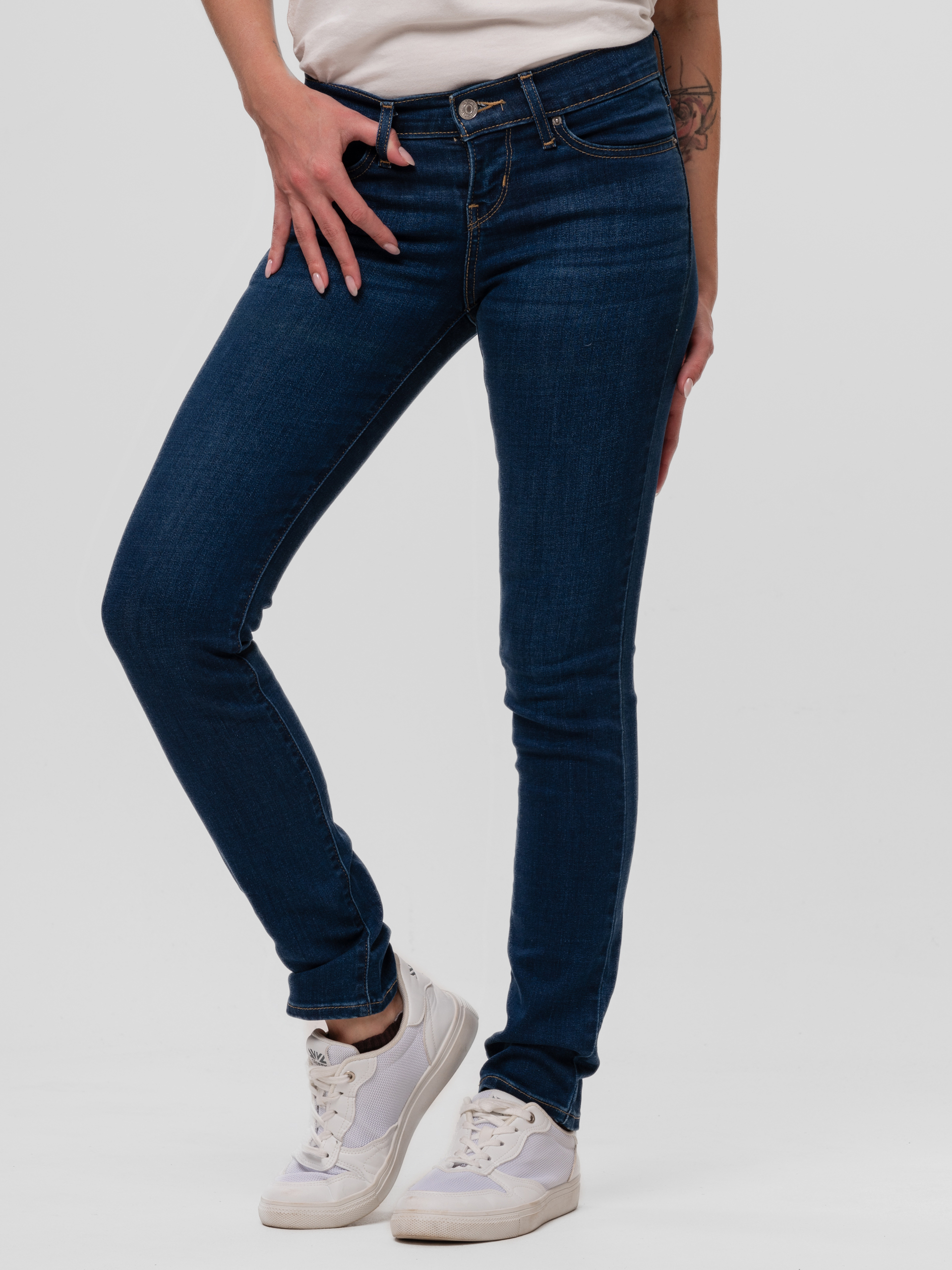 

Джинсы женские Levi's 19561-0001 синие 25/30, Синий, 19561-0001