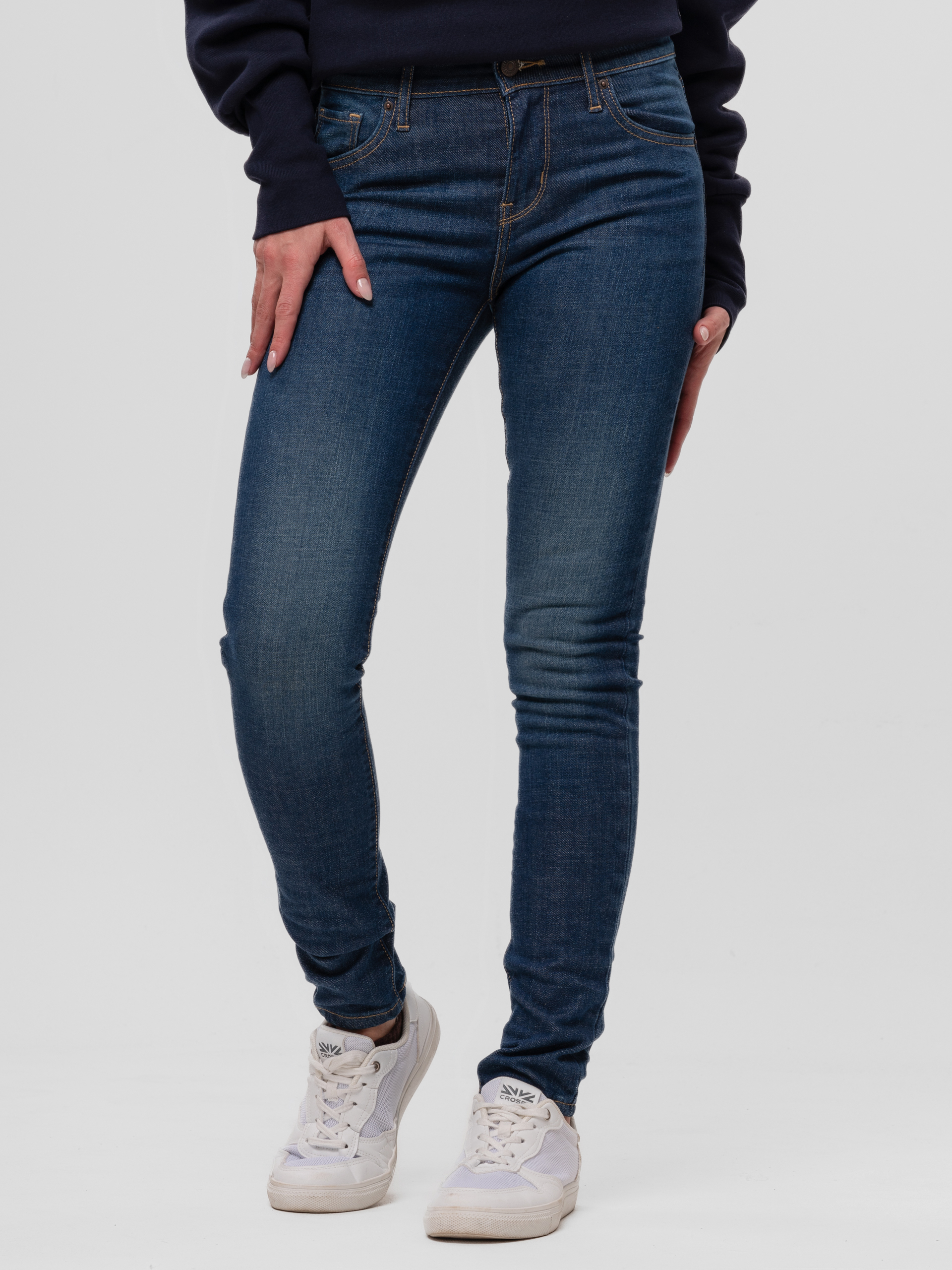 

Джинсы женские Levi's 21233-0012 синие 25/30, Синий, 21233-0012