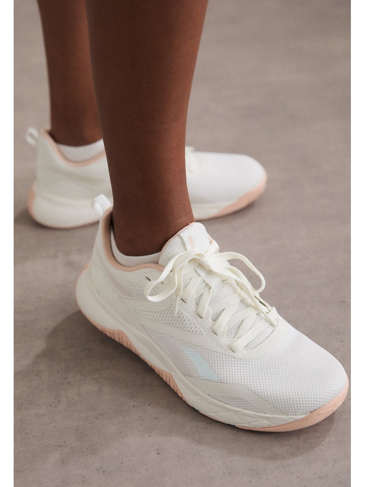 

Кроссовки женские Reebok RE541A18G белые 42.5 EU, Белый, RE541A18G