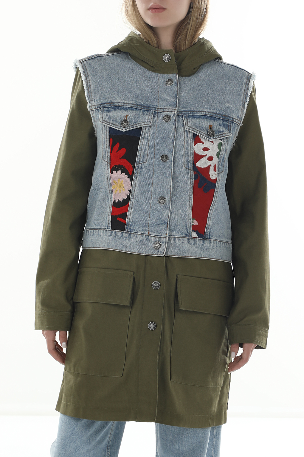 

Куртка женская Desigual 24SWEW28 зеленая L, Зеленый, 24SWEW28