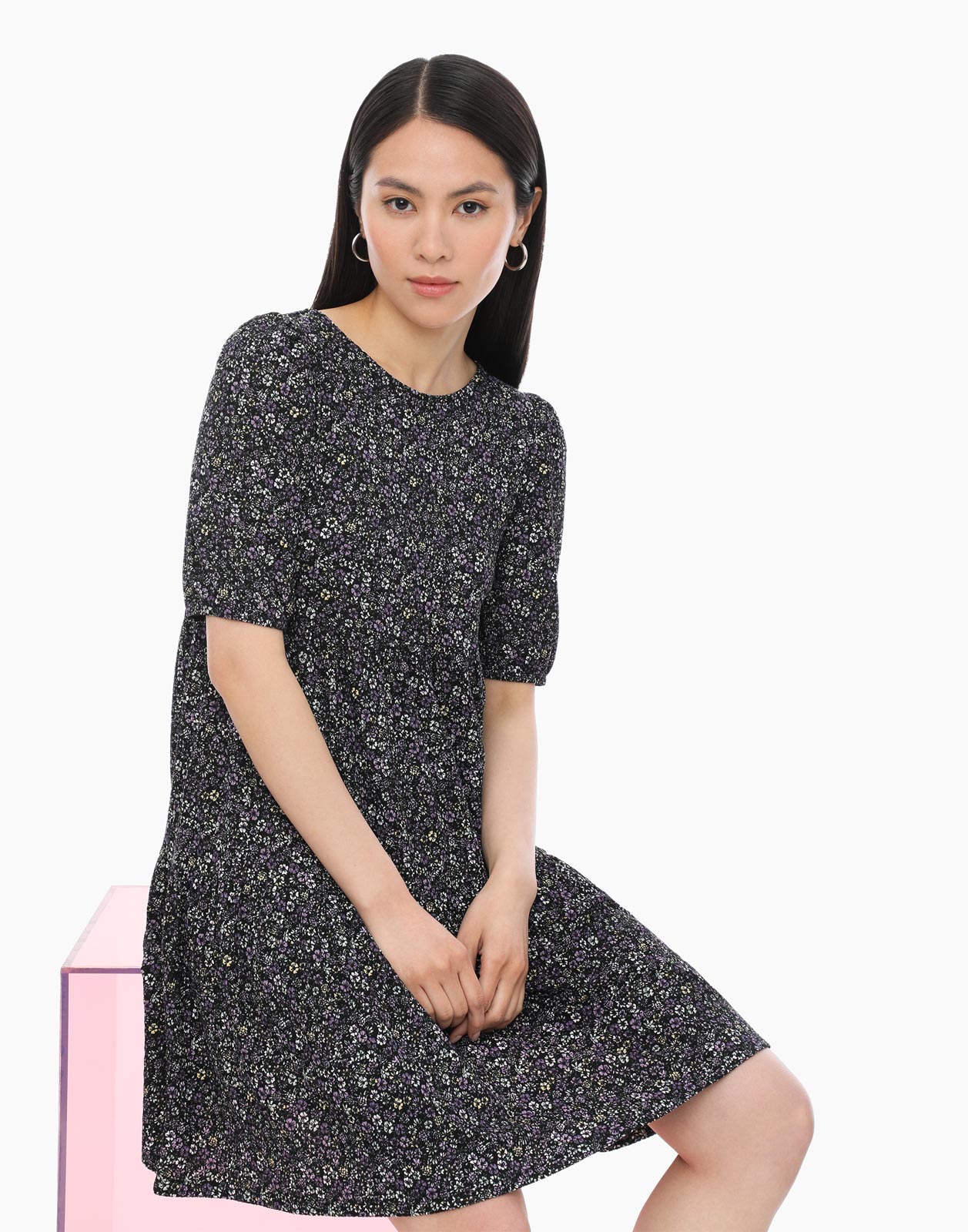 

Платье женское Gloria Jeans GDR026517 фиолетовое M, Фиолетовый, GDR026517
