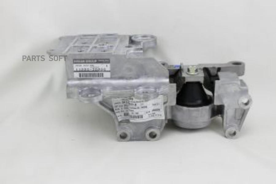 

Nissan Кронштейн Кузовной Org