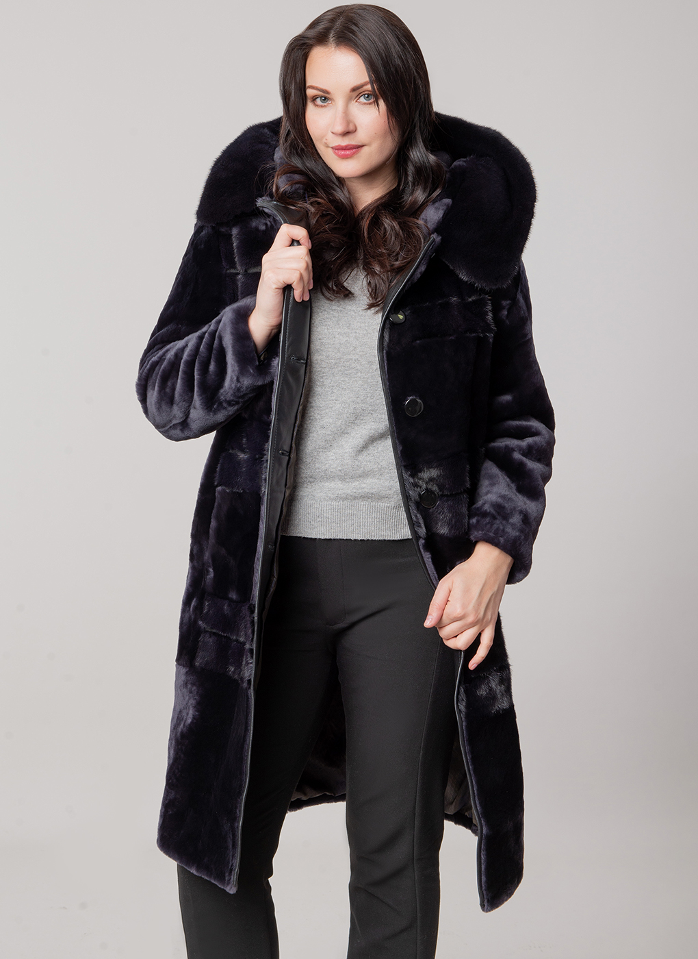 

Шуба женская Каляев 59526 синяя 50, 59526