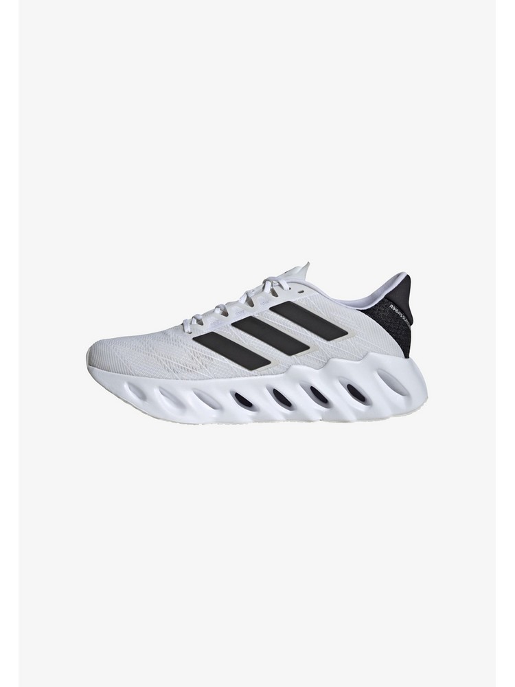 Кроссовки мужские Adidas AD544A1F2 белые 42 2/3 EU adidas белый