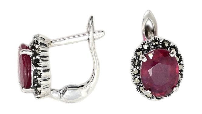 

Серьги из серебра с корундом/марказитом Марказит HE872-korund-red-mr, HE872-korund-red-mr
