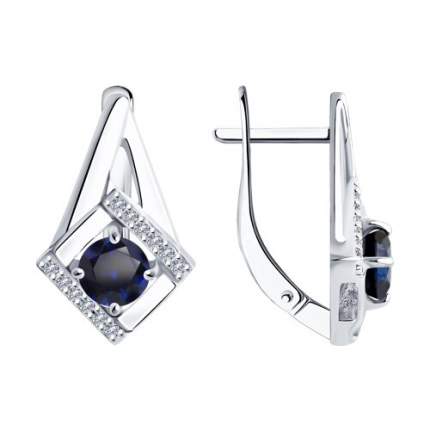 Серьги классические из серебра. Вес украшения: 2,99 грамм. Вставка: сапфир синтетический, фианит. Серебряные сережки являются элегантным  ...