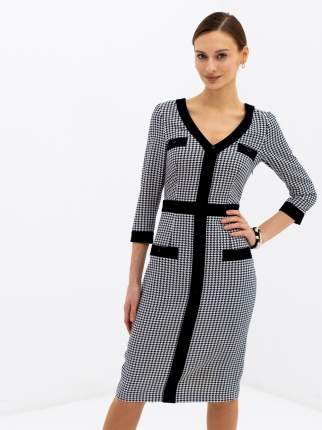 Эффектное платье-футляр с контрастной отделкой, выполнено из костюмно-плательной ткани "барби" средней плотности. Детали: вырез V-образный. Рукав  ...