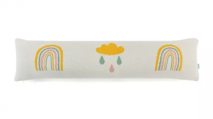 Декоративная подушка Rainbow/Рэйнбоу внесет завершающий штрих в интерьер детской спальни. Она прекрасно гармонирует с остальными элементами  ...
