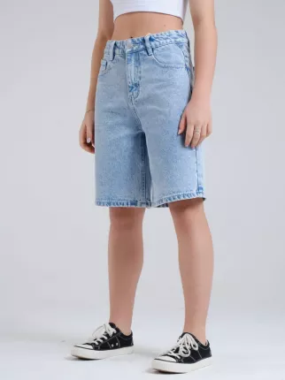 Плотные джинсовые шорты для девочки сделаны из дорогого, плотного и качественного денима 14 унций (410 гр./м?),  ...