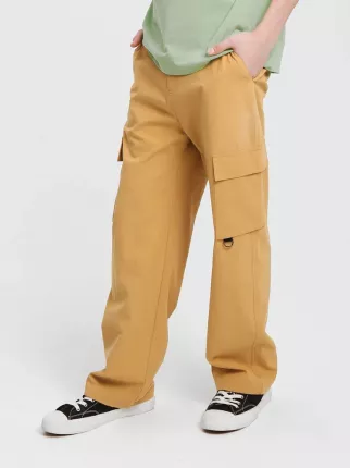 Удобные брюки карго, которые полюбились многим. Прямые брюки с накладными боковыми карманами из приятной, плотной, качественной  ...