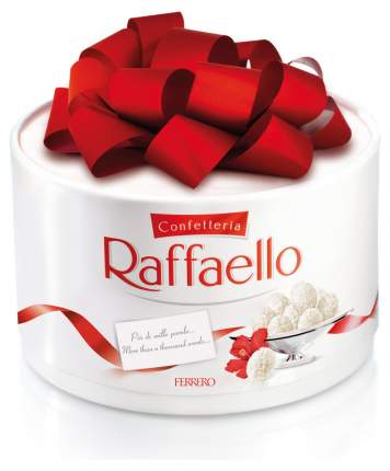 Конфеты Raffaello с цельным миндальным орехом в кокосовой обсыпке торт 200 г