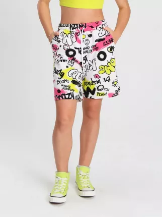 Летние шорты для девочек SMENA выполнены из качественного трикотажа, благодаря которому они мягкие и приятные на  ...