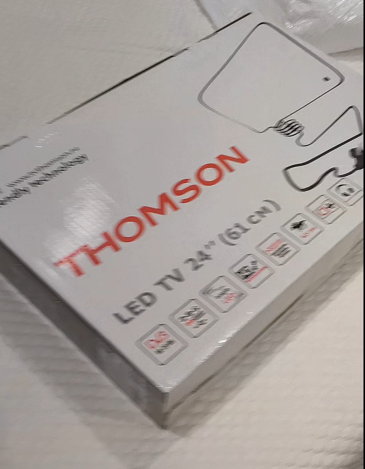 Телевизор Thomson T24RTE1280, 24