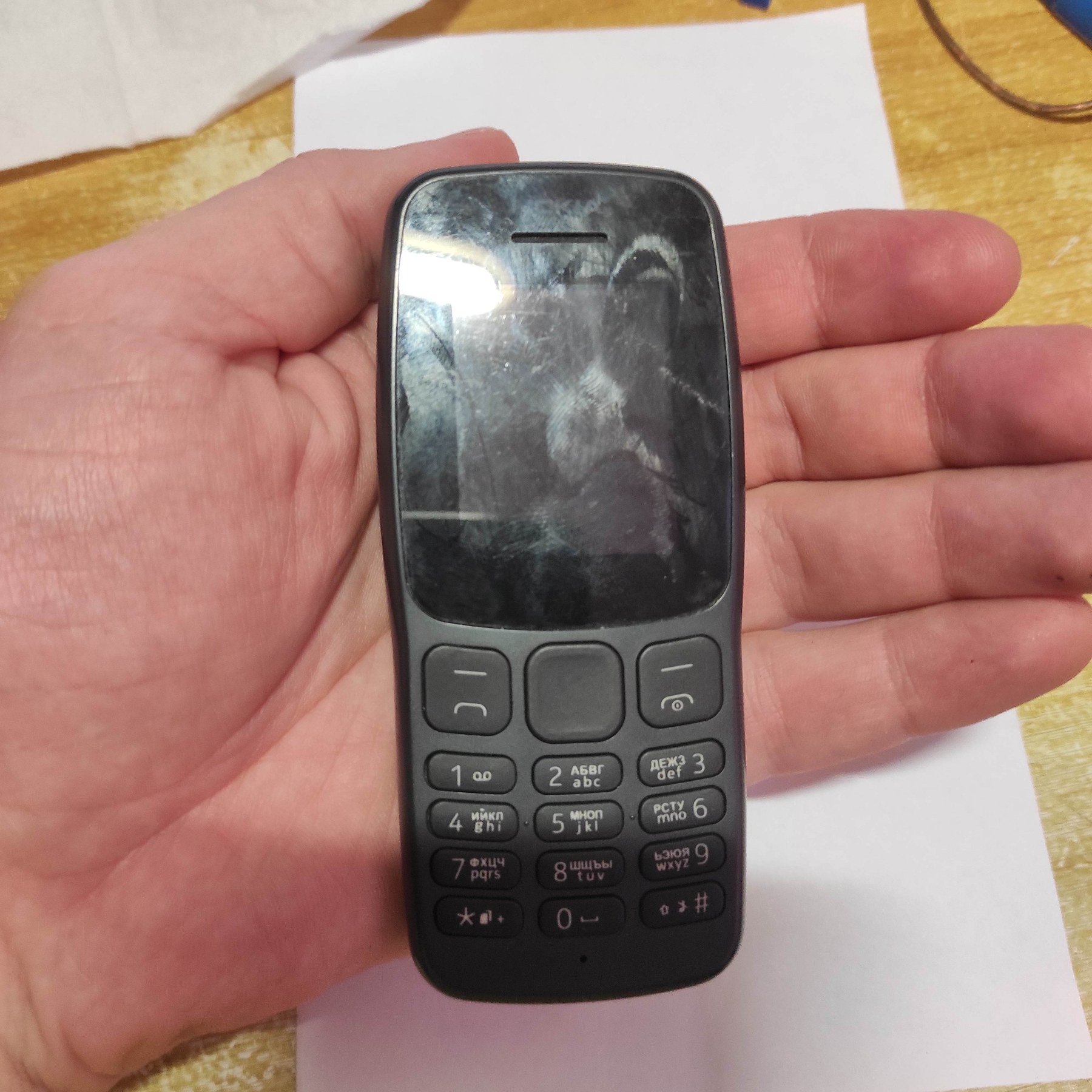 Мобильный телефон Nokia 106 (TA-1114) Grey, купить в Москве, цены в  интернет-магазинах на Мегамаркет