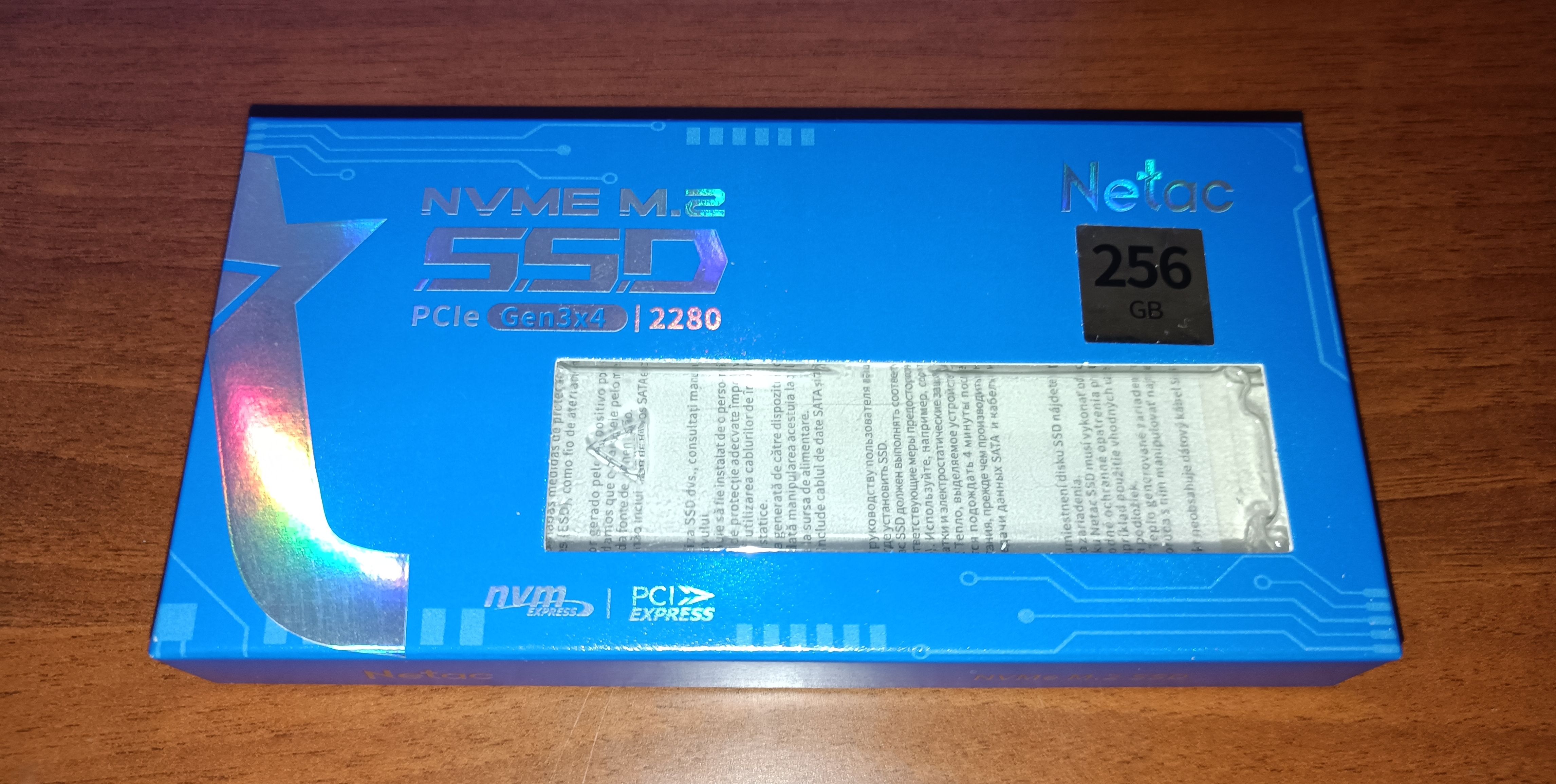 Netac N930E Pro NVMe 256 GB SSD - Disque Dur (NT01N930E-256G-E4X)