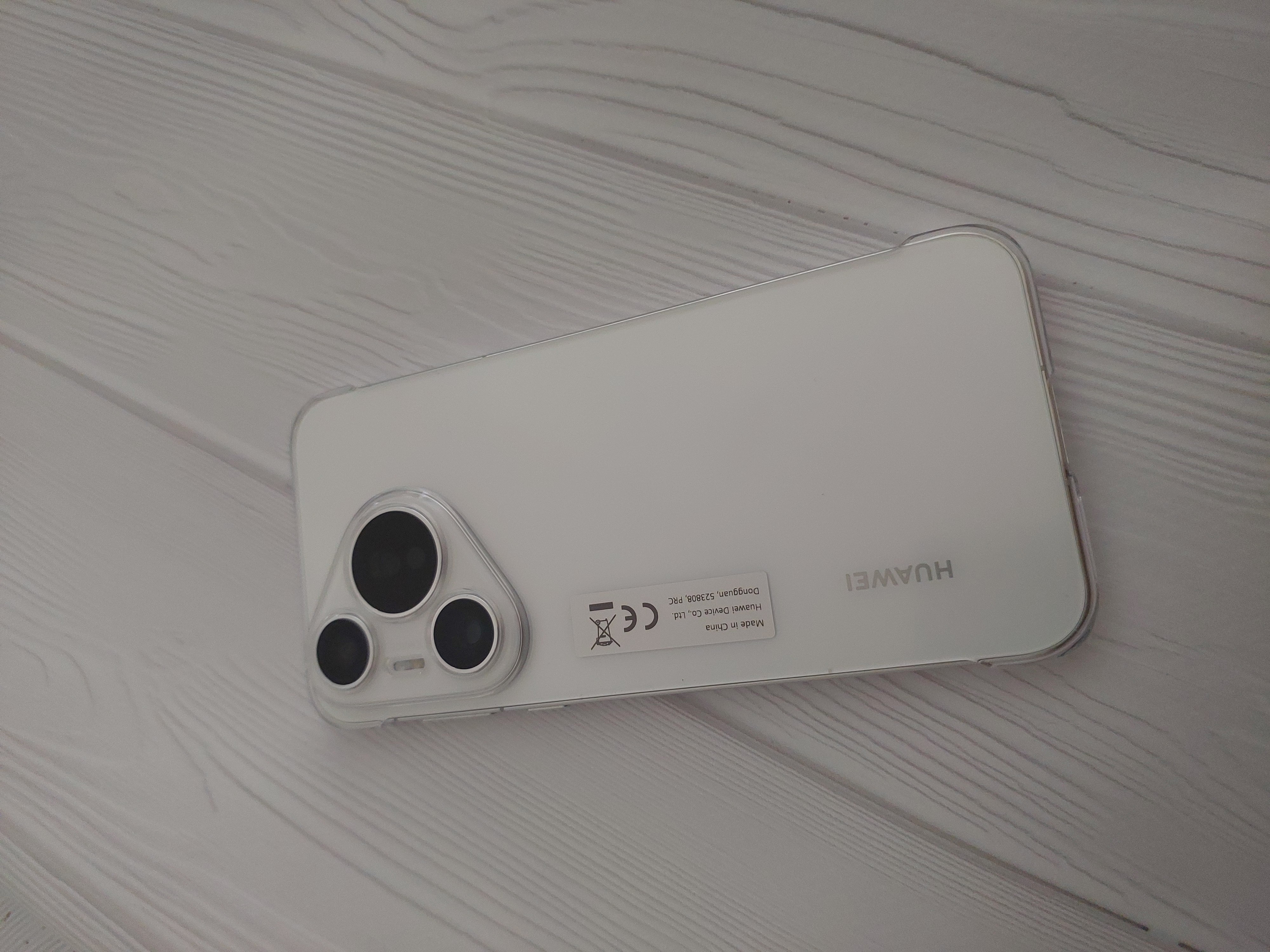 Huawei обновила систему безопасности в смартфонах Pura 70 и 80