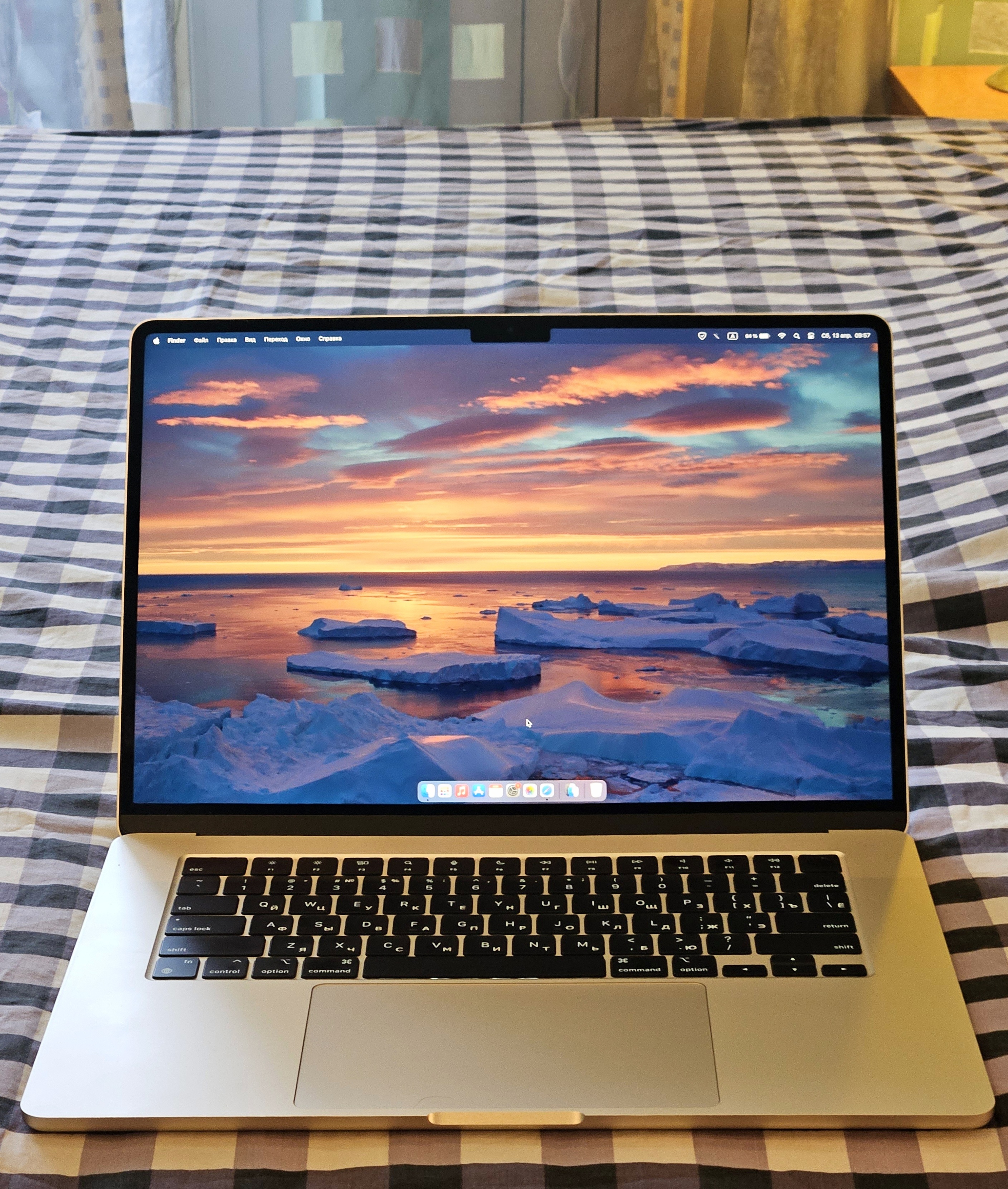 Ноутбук Apple MacBook Air 15 Silver, 15.3/M2/8Gb/256Gb/KB-EU,RU